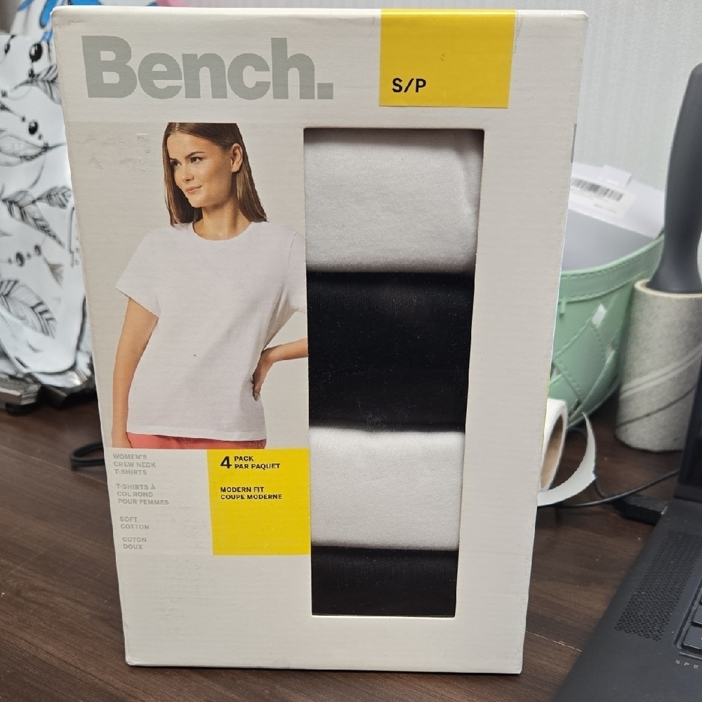 Bench Size S Black and White 4 Pack of Cotton Crew Neck T-Shirts
